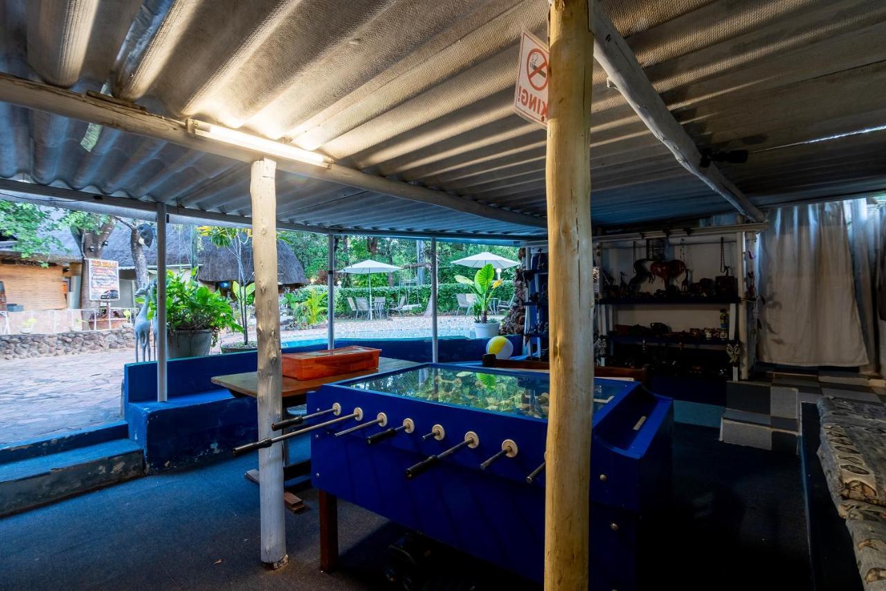 Victoria Falls Backpackers Lodge- Camp Sites Buitenkant foto