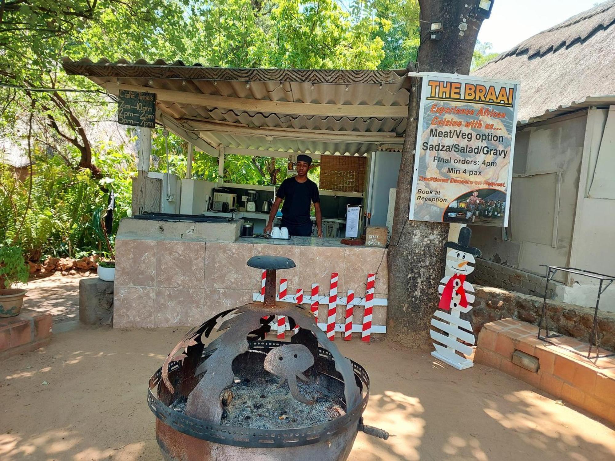 Victoria Falls Backpackers Lodge- Camp Sites Buitenkant foto